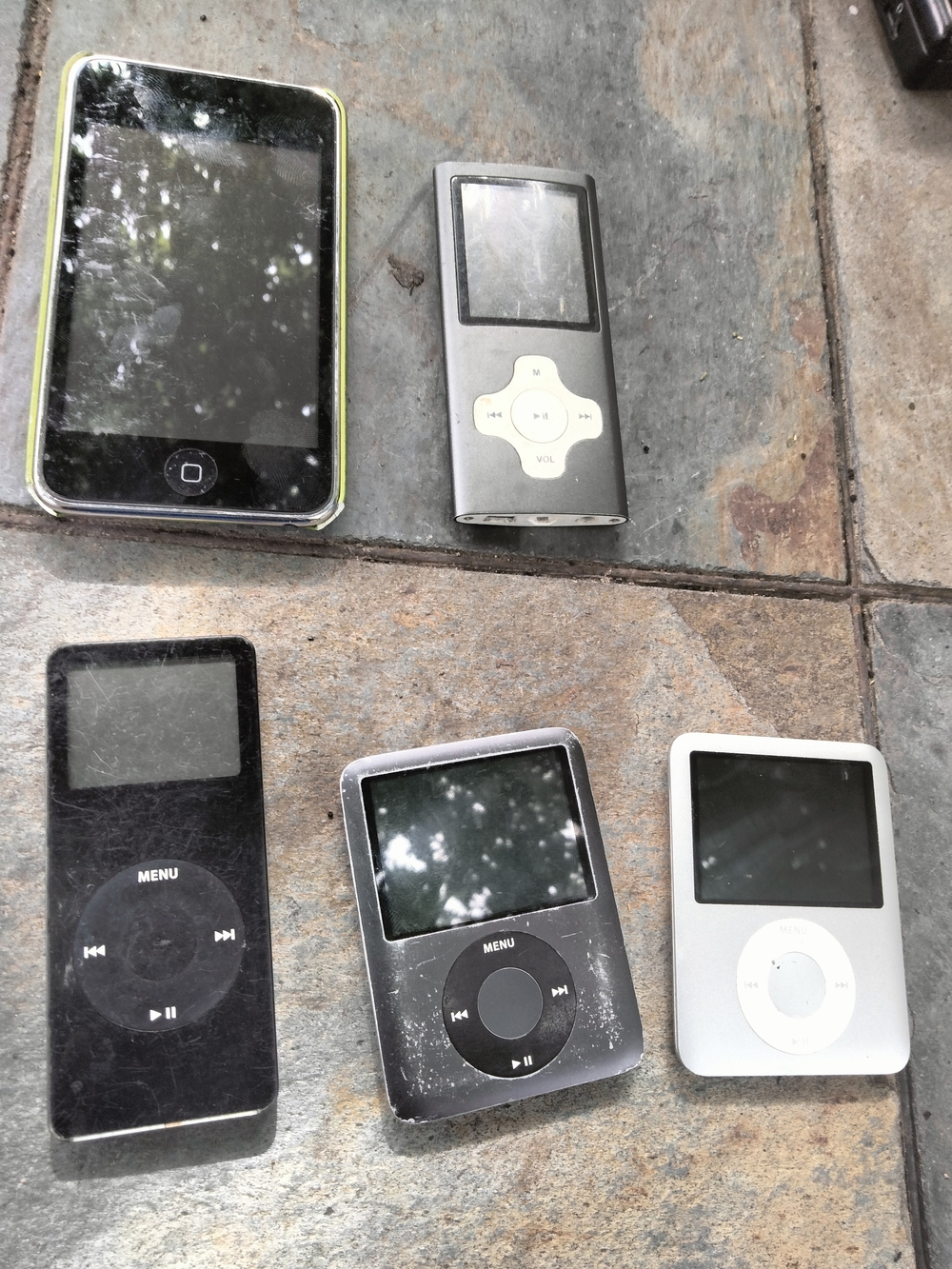 Apple Portable MP3 Players - Black, Silver, White, Lime Accent